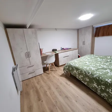 Granville, Sous-sol Amenage En Bel